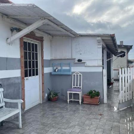 Airport Apartment Happyhouse Fiumicino Luaran gambar